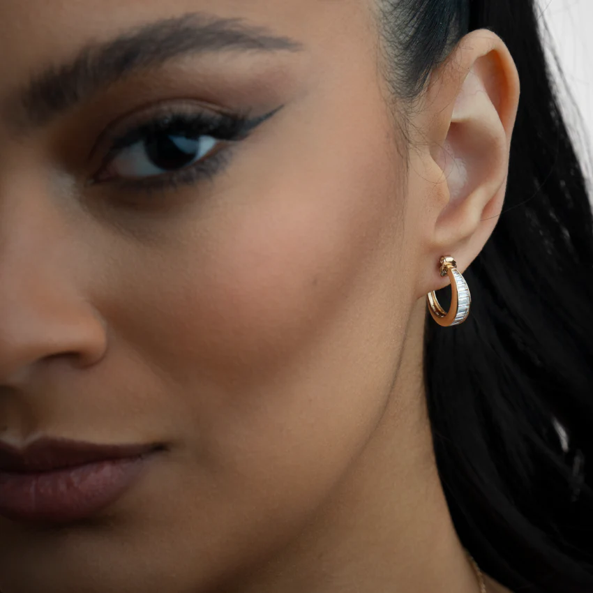 The Emerald Cut Hoop Earrings - Image 4
