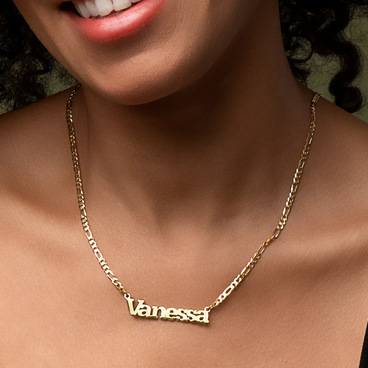 Times New Roman Name Necklace - Image 3