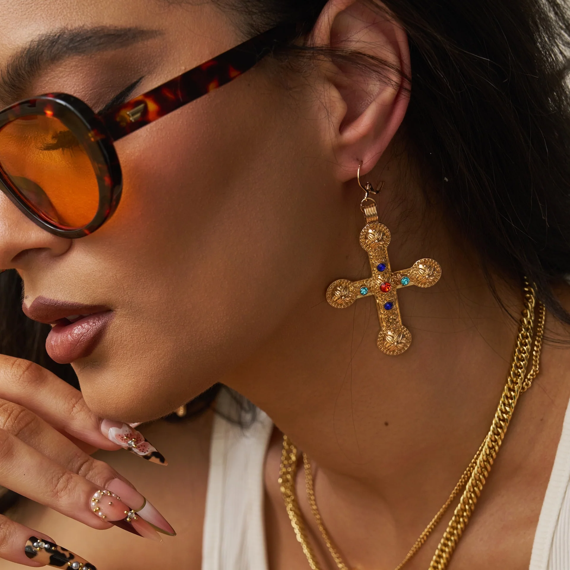 The Renaissance Cross Earrings - Image 3